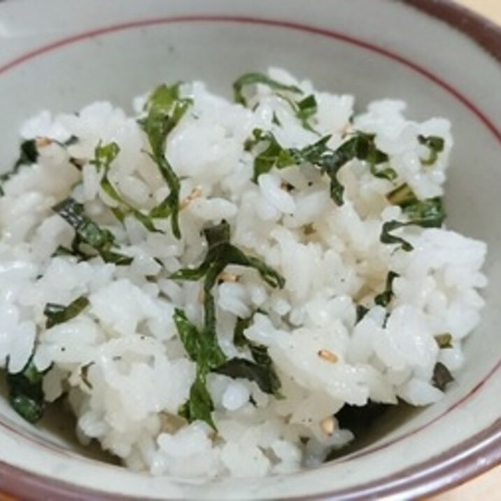 ごま油香る大葉ご飯